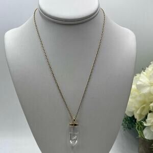 STELLA & DOT Gold Toned Chain Clear Quartz obelisk Amulet Pendant Necklace